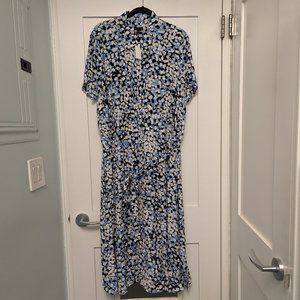 Talbots Blue pattern dress. Short Sleeve.  Plus Size 18W